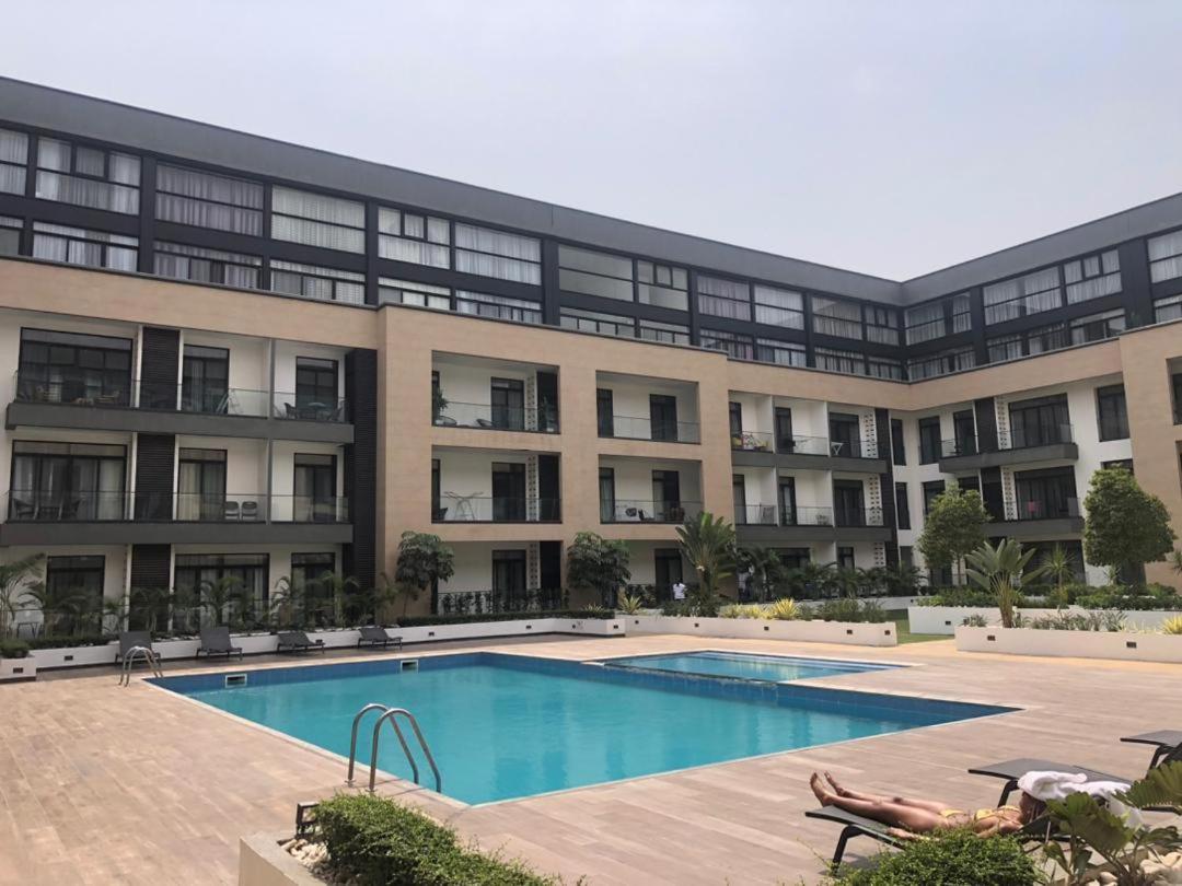 Enjoy Luxury Studio W/Pool @Embassy Gardens Аккра Екстер'єр фото